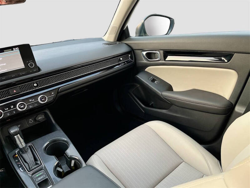 2022 Honda Civic EX-L