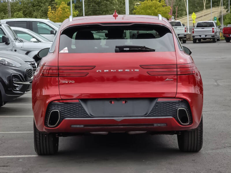 2025 Genesis GV70 2.5T Standard