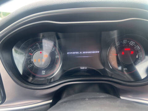 2021 Dodge Challenger SXT