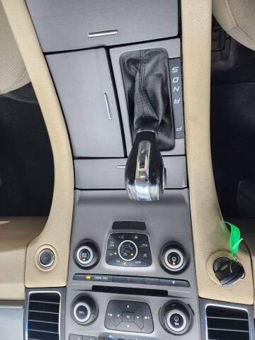 2015 Ford Taurus SEL