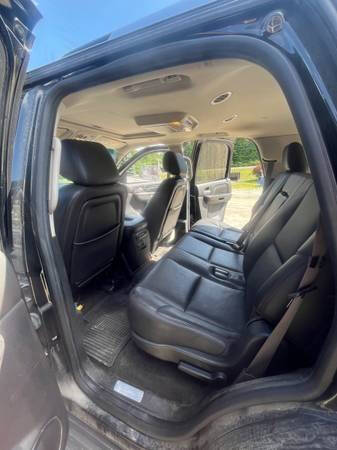 2014 Cadillac Escalade Luxury