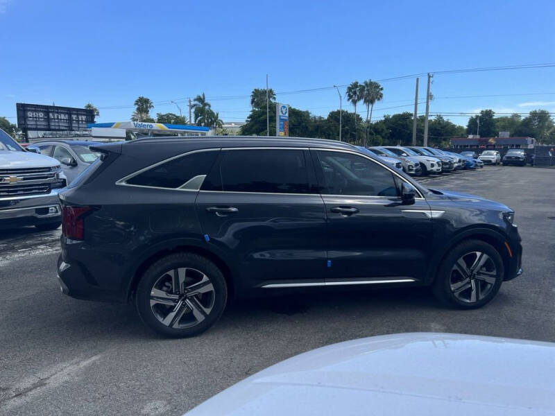2023 Kia Sorento Plug-In Hybrid SX Prestige