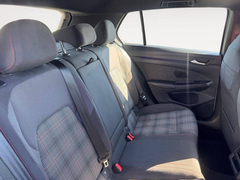 2024 Volkswagen Golf GTI 380 SE