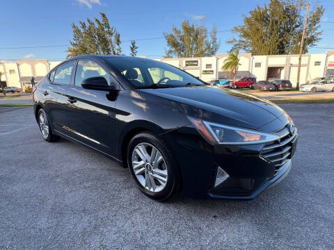 2020 Hyundai Elantra for sale at MIAMI AUTOWISE, LLC. in Miami FL