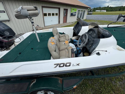 1999 Nitro 700LX
