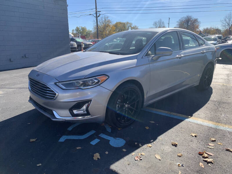 2020 Ford Fusion Titanium's photo