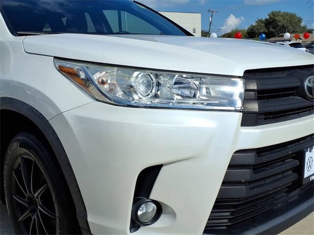 2019 Toyota Highlander LE Plus