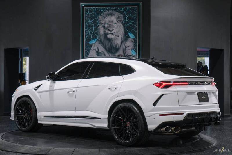 2019 Lamborghini Urus
