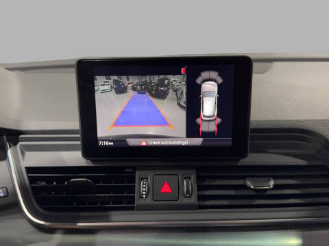 2020 Audi Q5 quattro Titanium Premium 45 TFSI