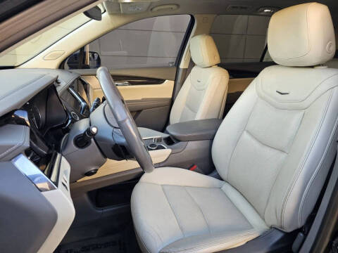 2020 Cadillac XT6 Premium Luxury