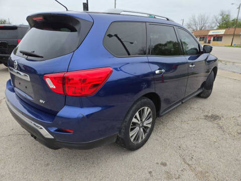 2018 Nissan Pathfinder S