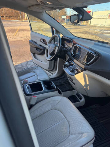 2017 Chrysler Pacifica Limited