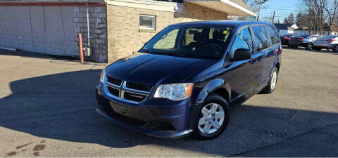 2013 Dodge Grand Caravan for sale at Stark Auto Mall in Massillon OH