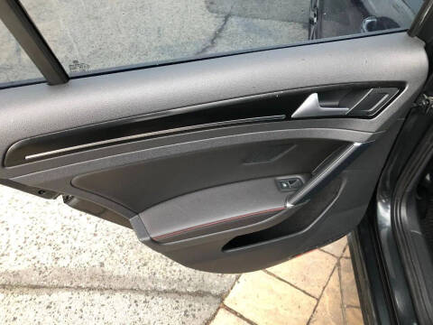 2015 Volkswagen Golf GTI