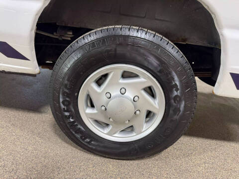 2012 Ford E-Series E-350 SD