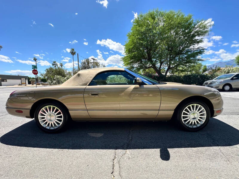 2005 Ford Thunderbird Deluxe