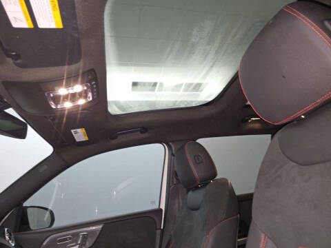 2023 Mercedes-Benz GLB GLB 250