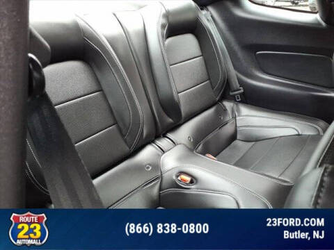 2022 Ford Mustang EcoBoost Premium