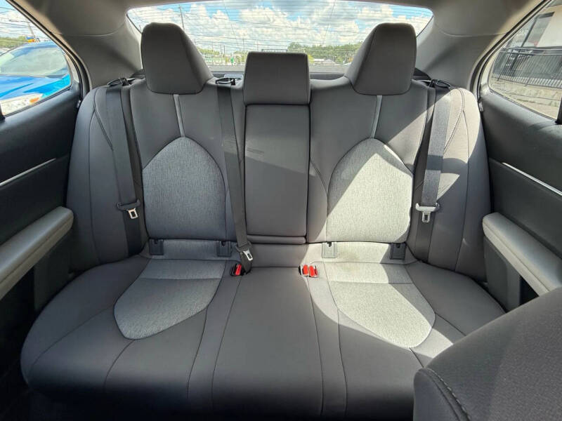 2021 Toyota Camry LE