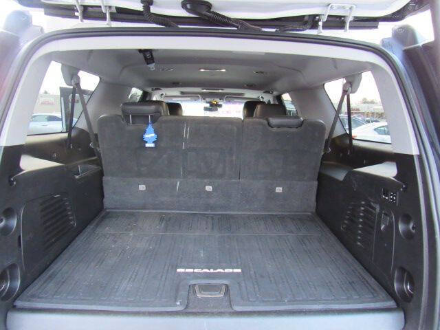 2019 Cadillac Escalade ESV Luxury