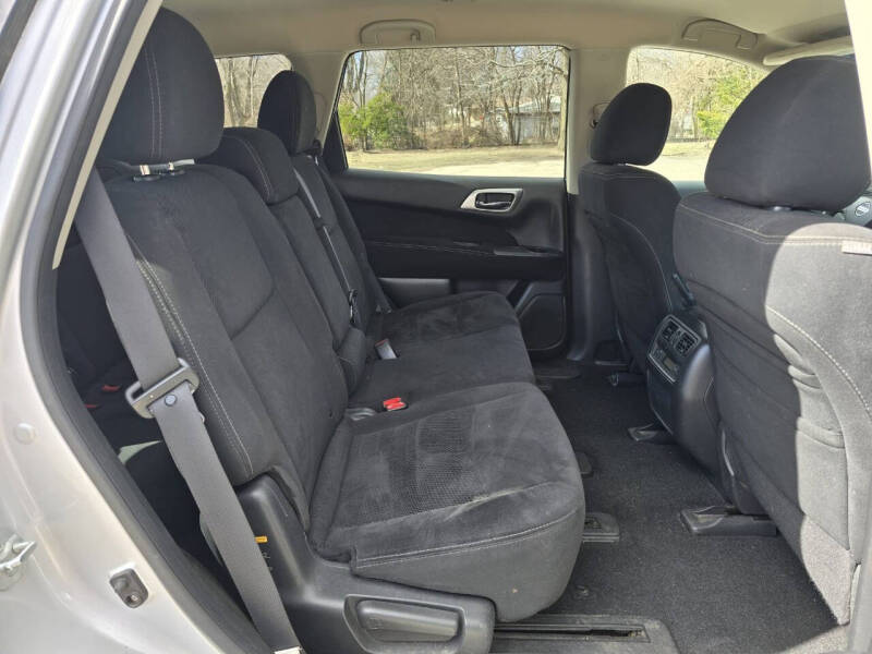 2013 Nissan Pathfinder S