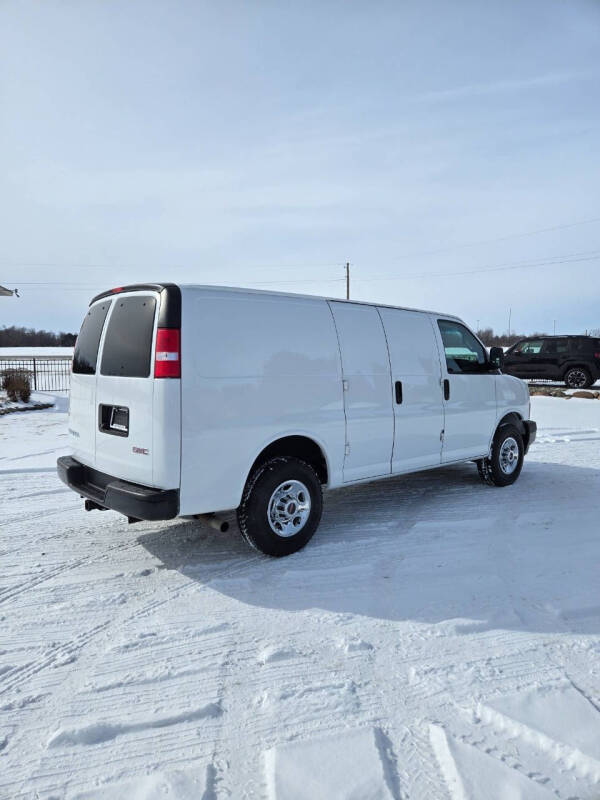 2021 GMC Savana 3500