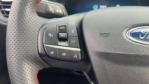 2023 Ford Escape ST-Line Select