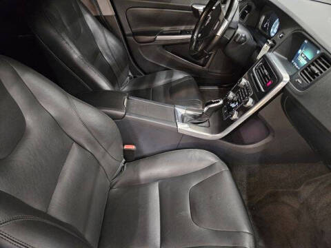 2016 Volvo S60 T5 Drive-E Premier
