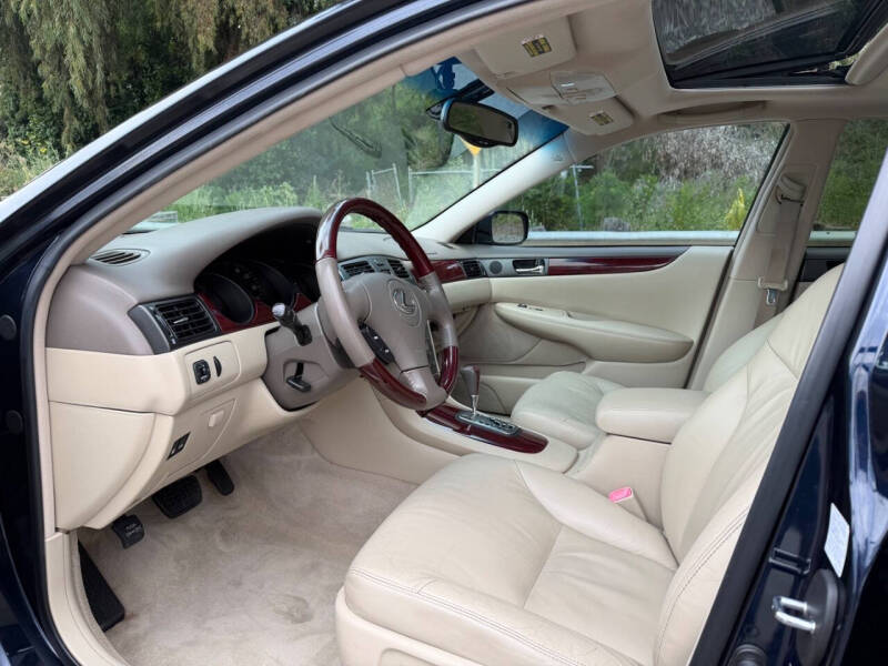 2004 Lexus ES 330