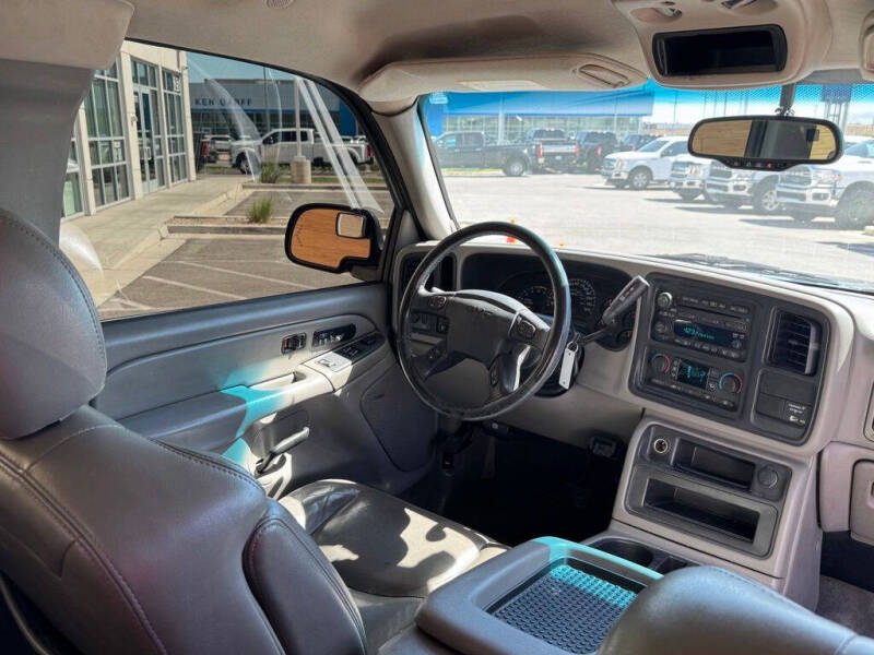 2005 GMC Sierra 2500HD