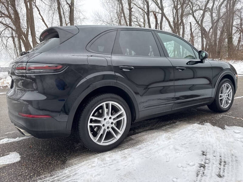 2022 Porsche Cayenne