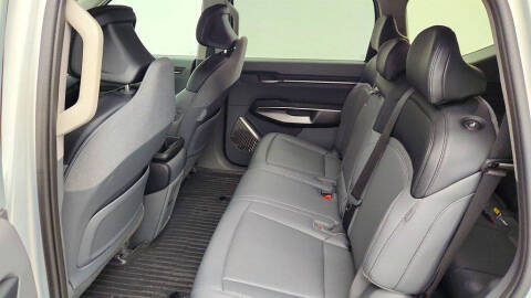 2026 Kia EV9 Light