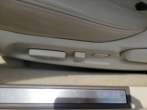 2004 Lexus SC 430