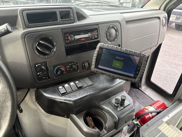 2019 Ford E-Series