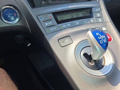 2014 Toyota Prius Two
