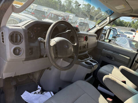 2013 Ford E-Series