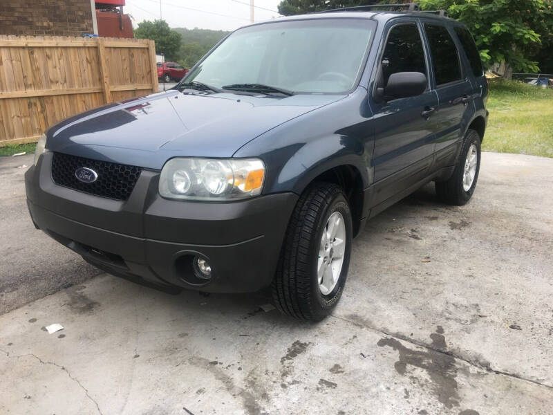 2006 Ford Escape for sale at Georgia Car Shop in Marietta GA