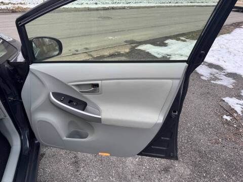 2012 Toyota Prius Two