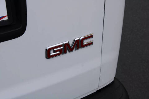2023 GMC Savana 2500
