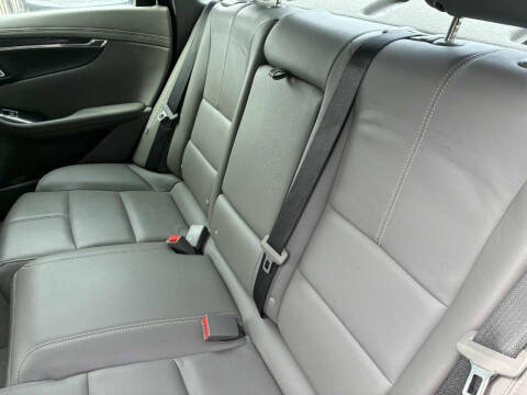 2017 Chevrolet Impala LT