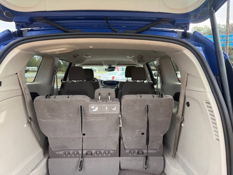 2021 Chrysler Pacifica Touring