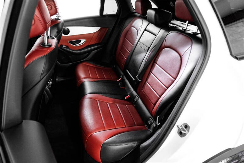 2022 Mercedes-Benz GLC GLC 300