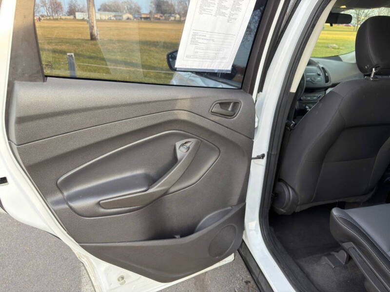 2019 Ford Escape S