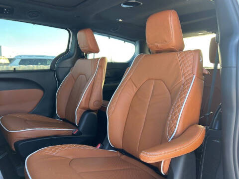 2026 Chrysler Pacifica Pinnacle