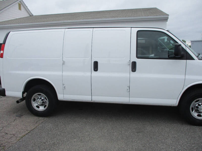 2021 Chevrolet Express 2500