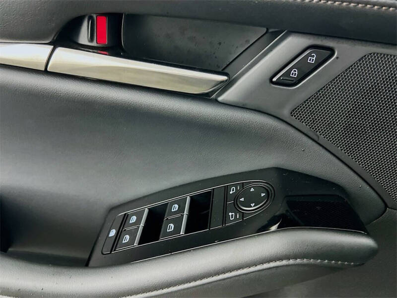 2025 Mazda Mazda3 Sedan 2.5 S Preferred