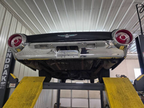 1962 Ford Thunderbird