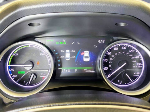 2022 Toyota Camry Hybrid XLE