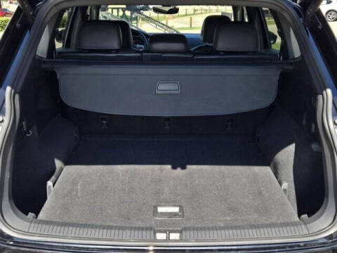 2022 Volkswagen Tiguan SEL R-Line 4Motion