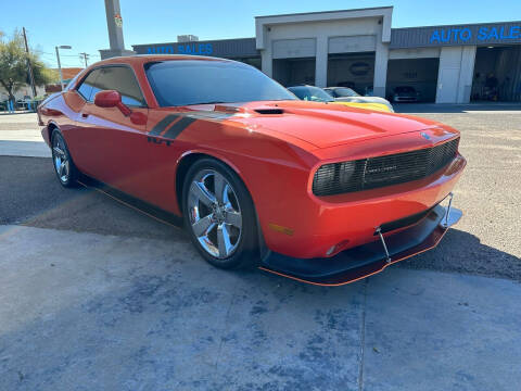 2009 Dodge Challenger for sale at TANQUE VERDE MOTORS in Tucson AZ